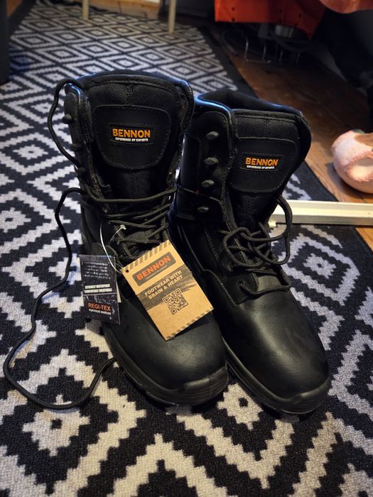 Nowe Buty robocze nr 43 BENNON
 COMMODORE S3NM Boot