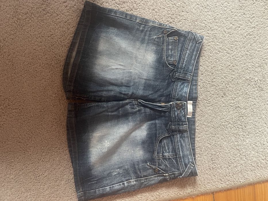 Granatowe spodenki dżinsowe Promod