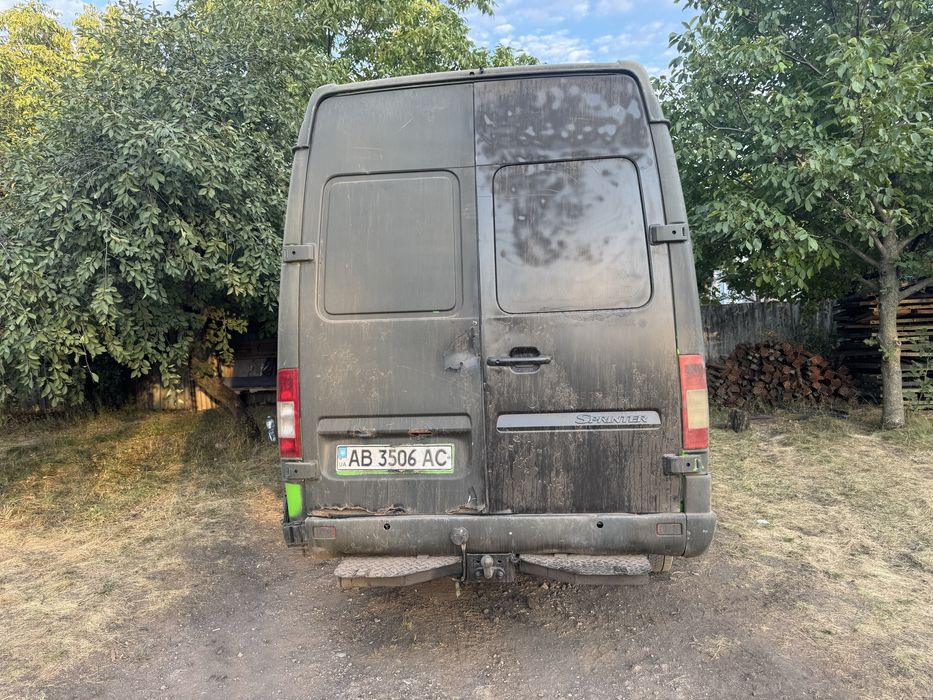 Мерседес спрінтер
