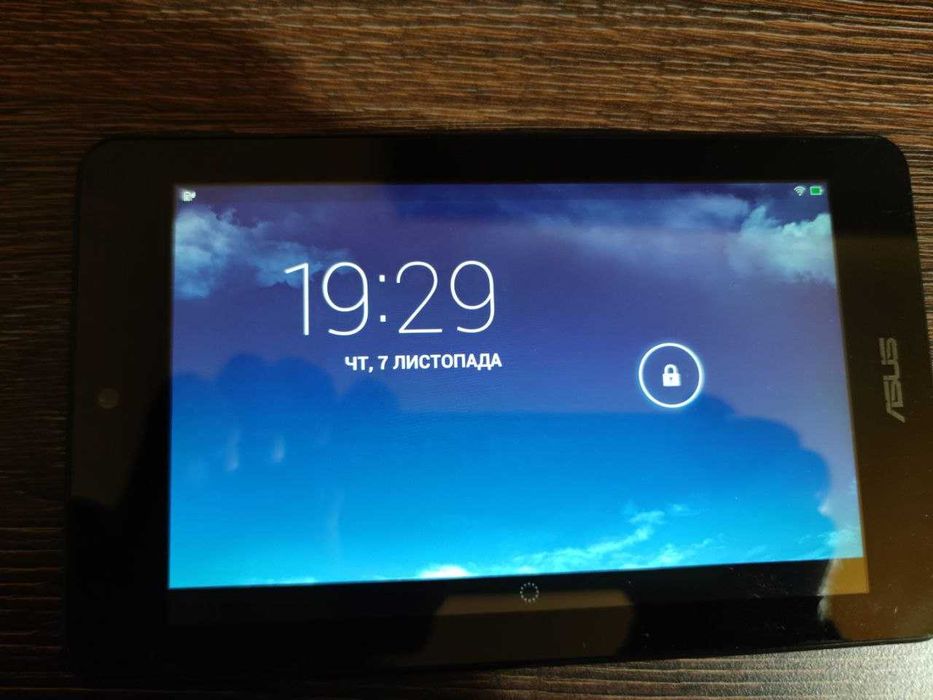 Планшет Asus MeMO Pad HD 7
