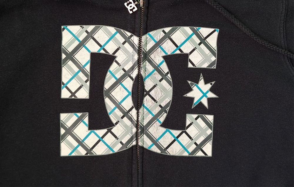 зіпка DC в гарному стані