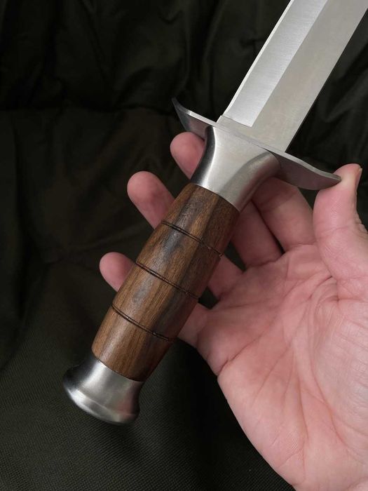 Ніж туристичний 2-2333 В KN168 сталь 440С Туристический нож авторский