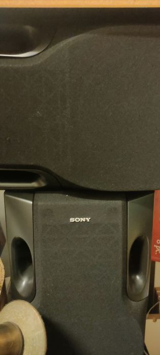 Colunas sony em bom estado