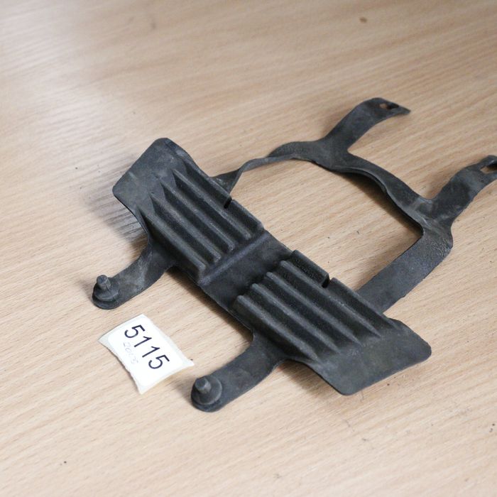 5115 Guma ramy zbiornika paliwa 01-05 Honda Goldwing GL 1800