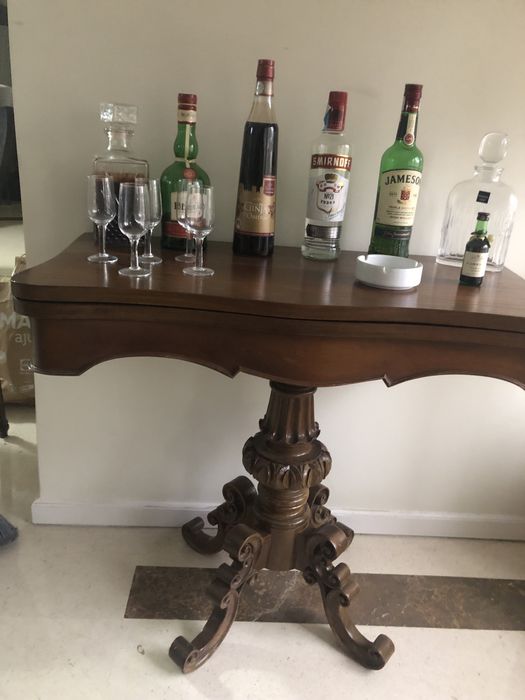 Mesa de jogo antiga