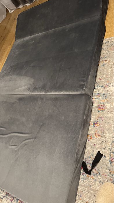 Materac turystyczny składany 120×200 cm
