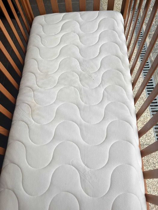 Berço /Cama e Móvel Banheira  Pre Natal