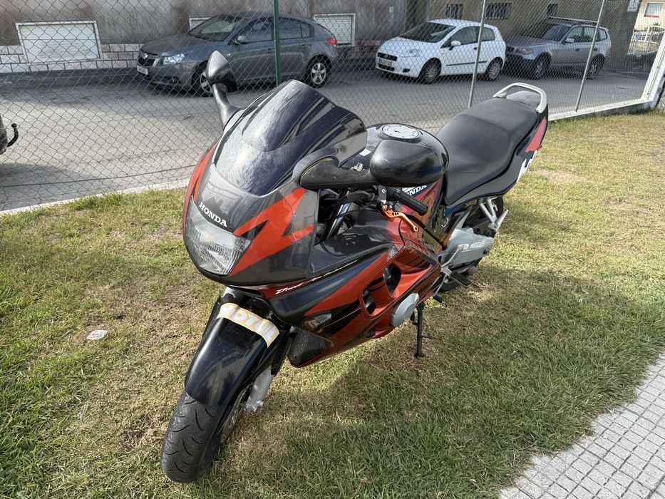 Honda CBR 600 F3 (PC31)