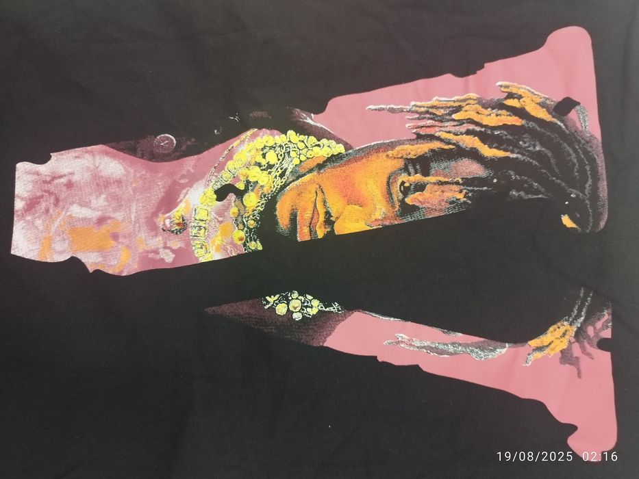 T-shirt High street  Big V