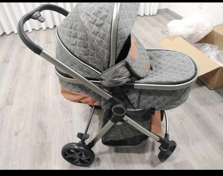 Trio (ovo, alcofa, carro passeio) bebe