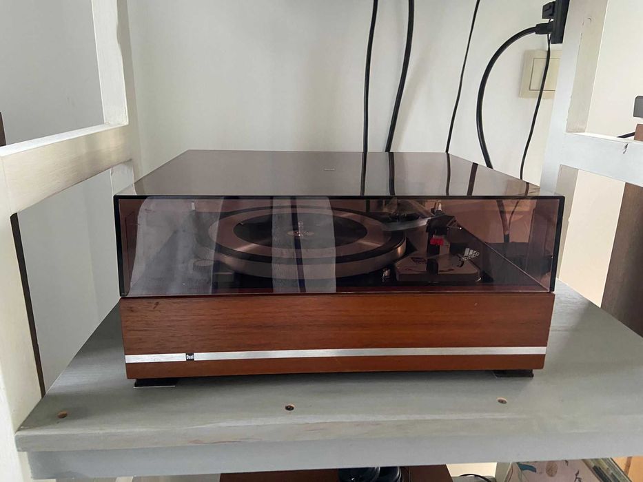 Vendo gira discos DUAL 1019