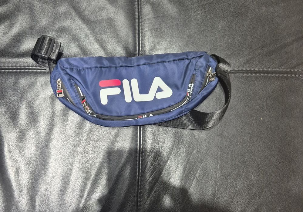 Saszetka Nerka Fila, duża