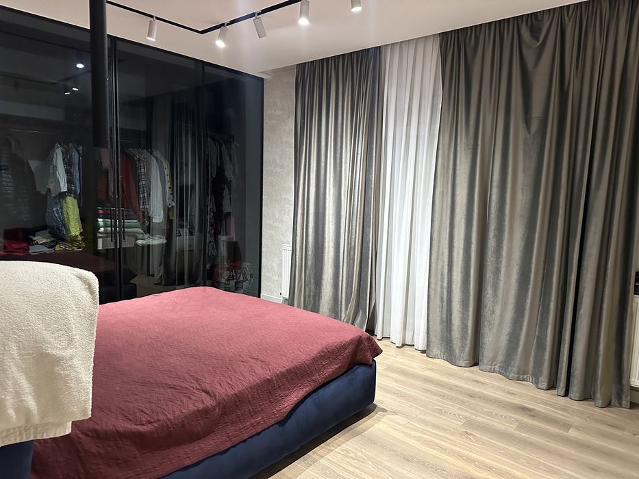 Продаж 3-х кімнатної,новий район