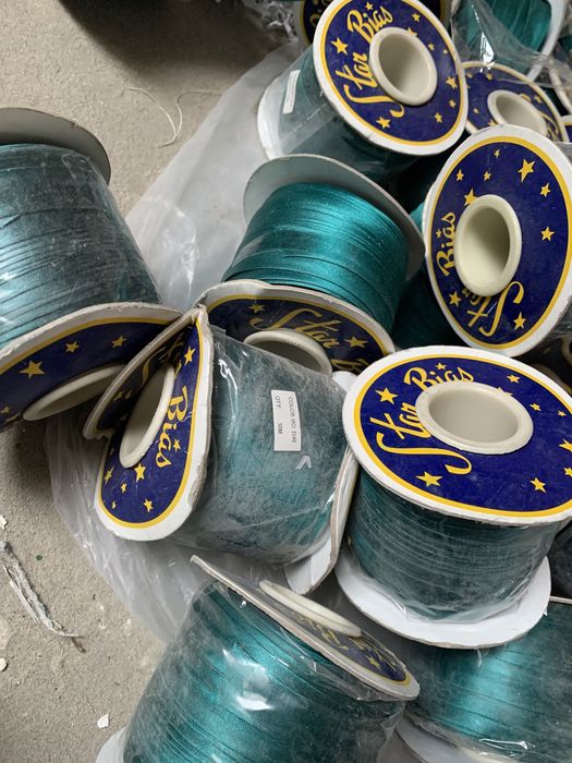 Швейная фурнитура / косая бейка / тесьма / украшения 30 грн/бабина