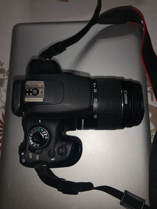 Canon EOS 1200D com acessórios