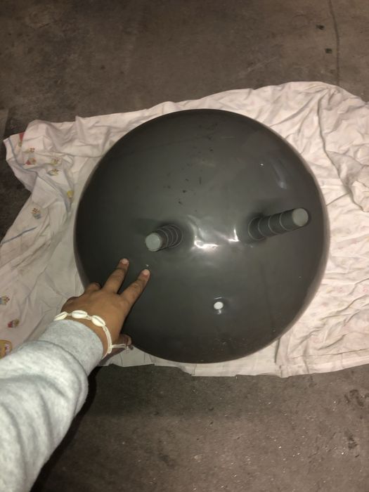 Bola saltitona criança cinzento