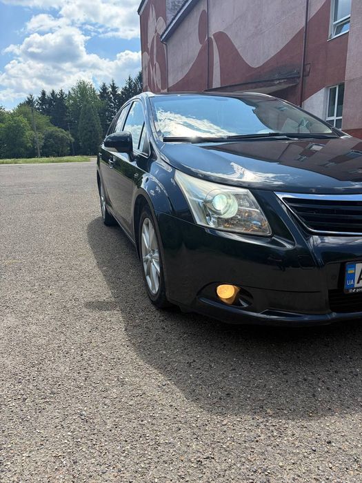 Продається машина
