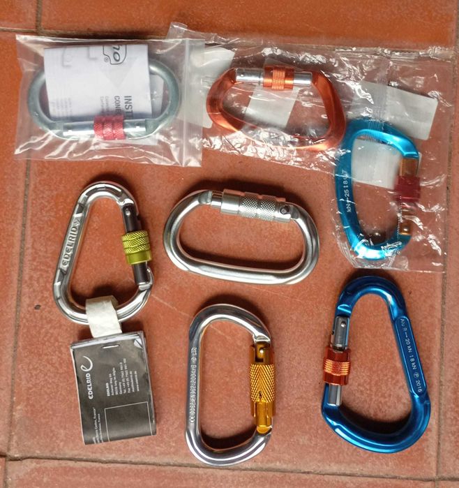 Mosquetao Aço ou Aluminio para escalada - suspensão - arborismo