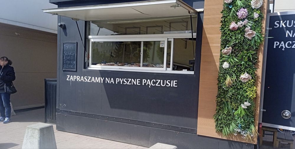 Sprzedam pilnie przyczepę gastronimiczną- pączkarnia