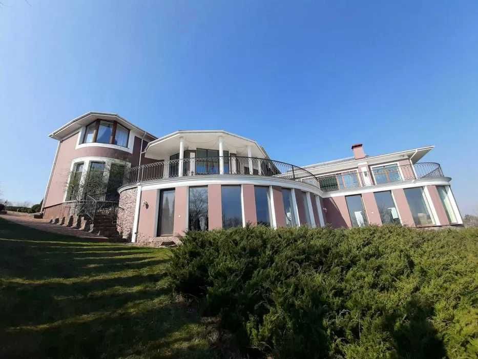 Подобова Аренда будинку !СПА -зона,Теплий Басейн.