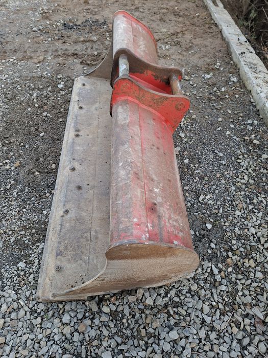 Sprzedam Łyżkę  Skarpową 180 cm orginał Martin