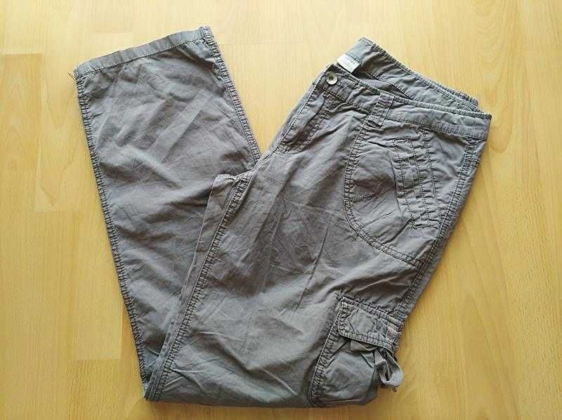 ESPRIT spodnie trekkingowe rozmiar 40 / L