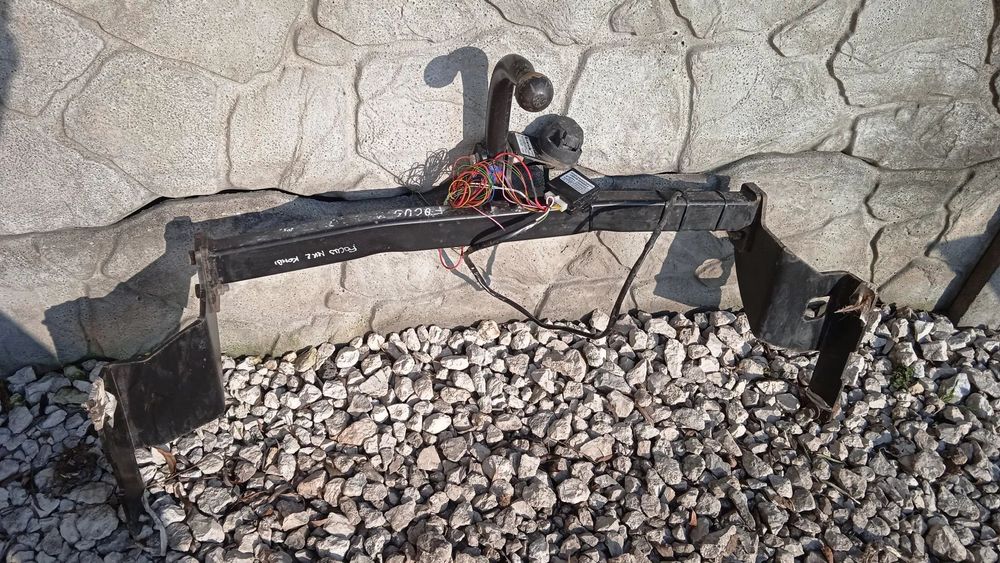 Hak Ford Focus MK2 kombi