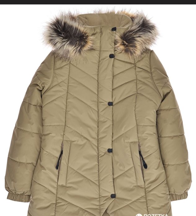 Зимова куртка на дівчинку