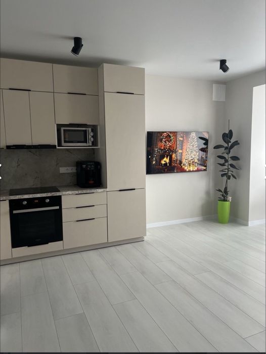 Продаж 2-кімнатної квартири в новобудові