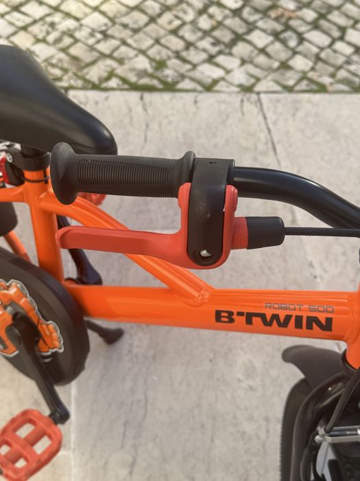 Bicicleta criança - 6 anos Nova