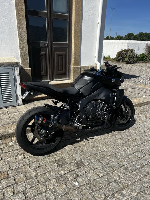 Yamaha MT-10 c/ garantia até 05/2028