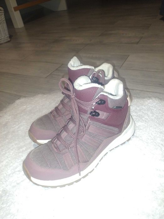 Buty zimowe  wodoodporne