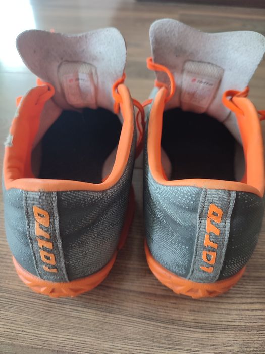 Buty piłkarskie rozmiar 37