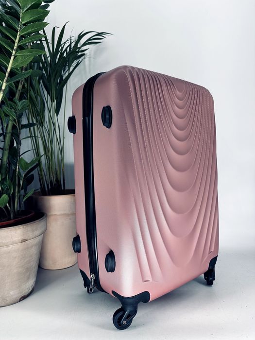 Nowa walizka średnia bagaż do 20 kg, torba / walizki podróżne