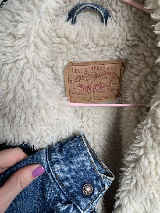 Levis шерпа , джинсовая куртка