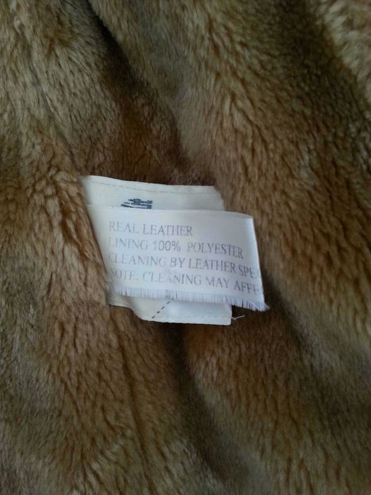 Casaco de senhora, em pele