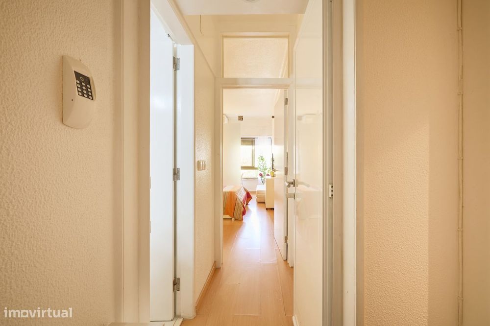 Estudio(LOFT) zona nobre-QtªGrande, 5 mins carro Shoping Colombo metro