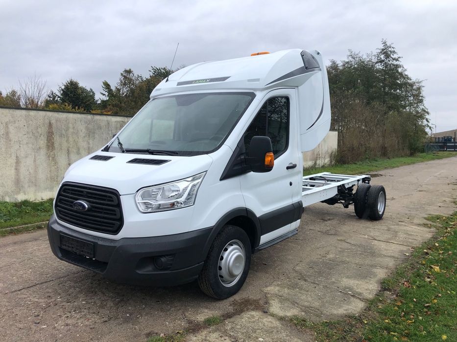 Ford Transit  Idealny pod najazd