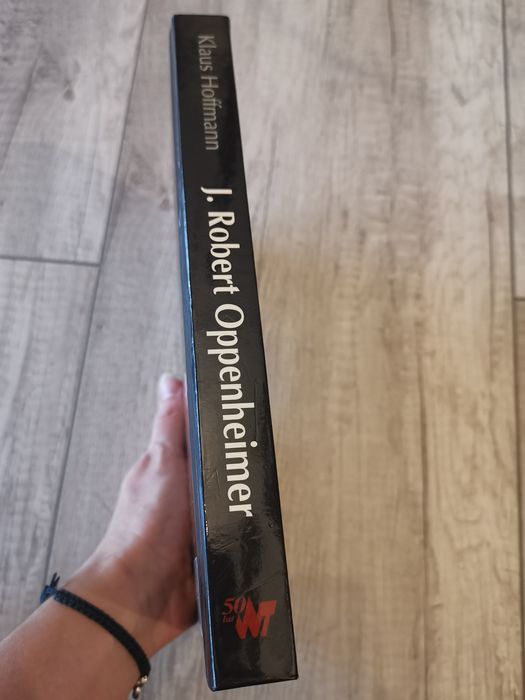 J. Robert Oppenheimer. Klaus Hoffmann