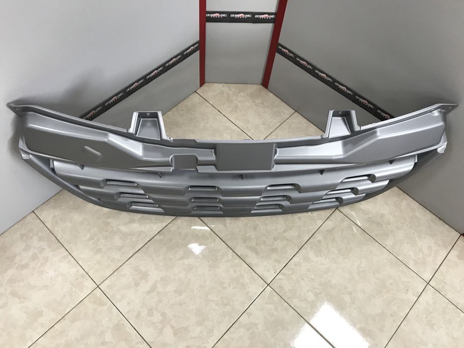 Решітка радатора рено мастер 3 renault master 3 2010р-