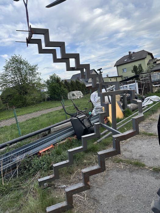 Konstrukcja schodów zabiegowych
