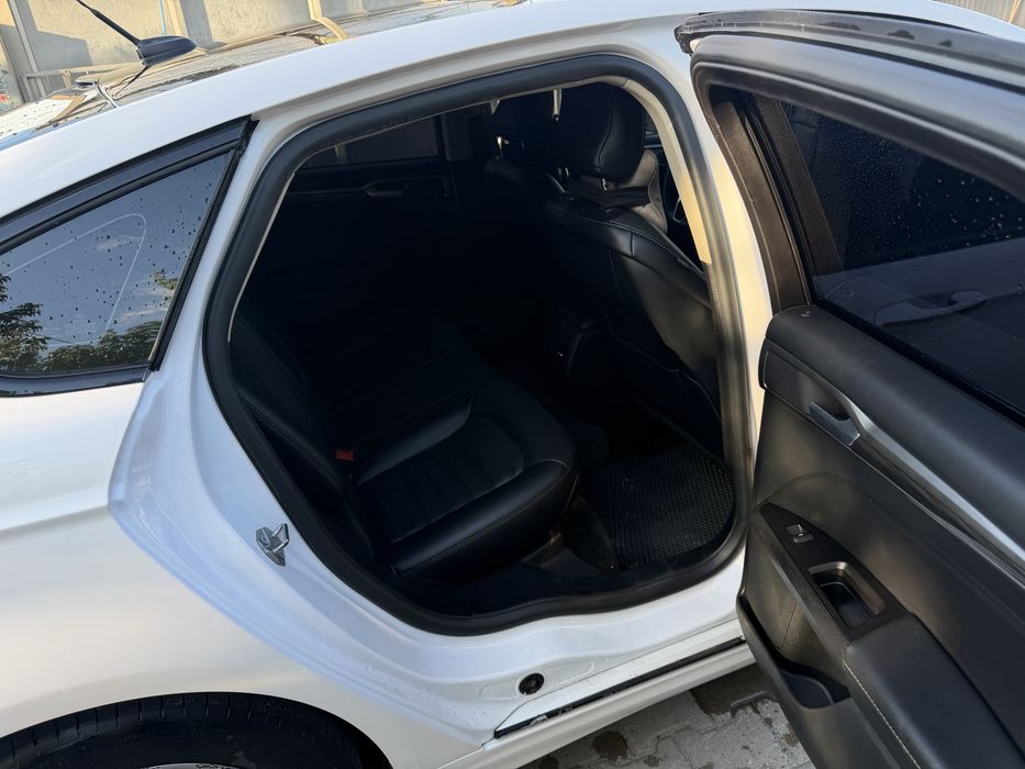 Ford Fusion 2017 VIN 3FA6P0PU6HR379764 фото оголошення 21 з 24