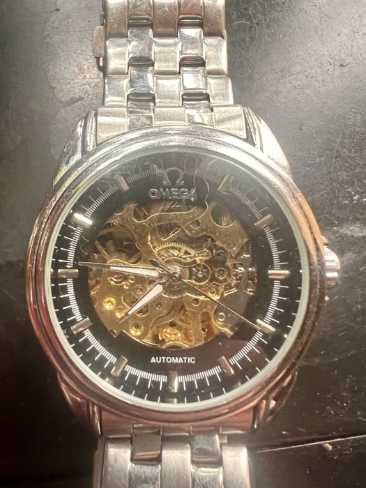 Механические часы Omega Skeleton