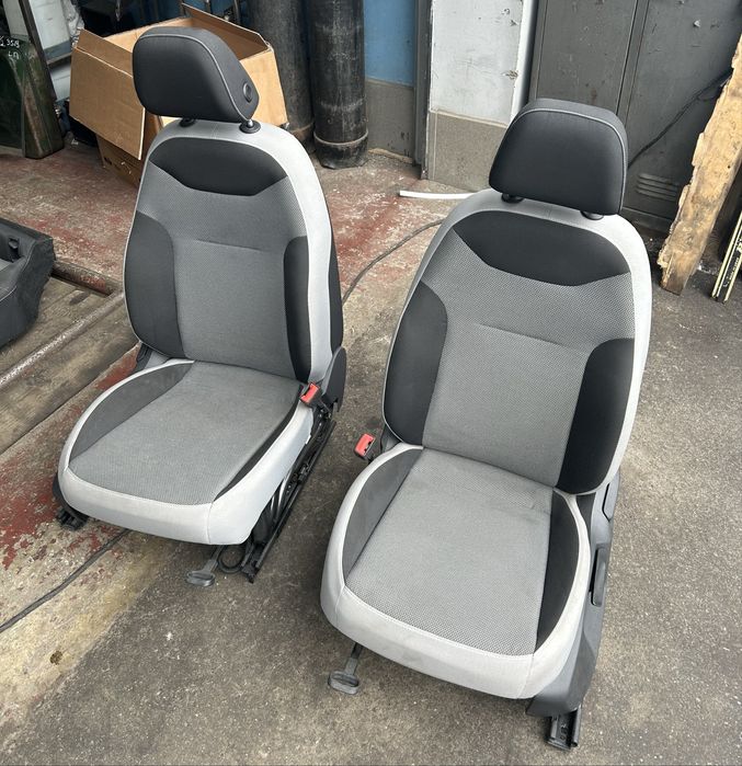 Салон Сиденье Сидушка Vw Taos Таос США (21-24) USA Ткань