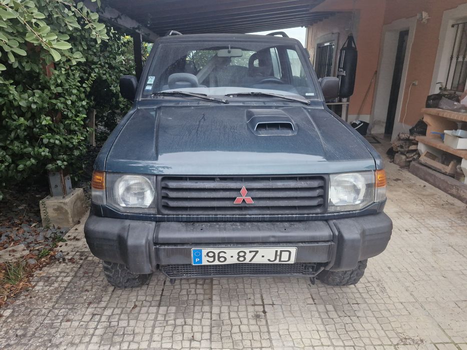Vendo jipe Mitsubishi  2.8 diesel do ano 1998,.com 260.000km foto 5