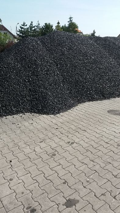 Skład opału oferuje węgiel groszek