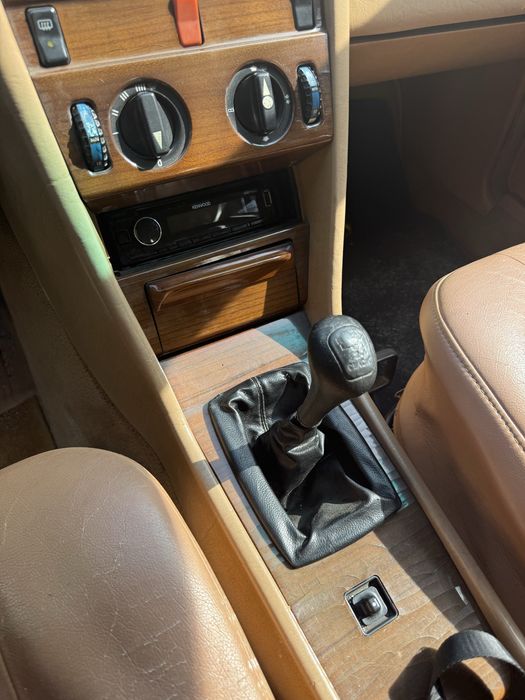 Mercedes benz  w124 200d — photo 2