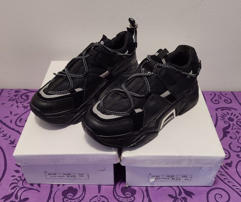 Black Slippers Size 39 and 40 – New

- Sizes: 39 and 40
- Made in P64551115693441120