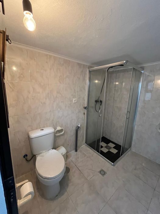 Aluga-se T2 Mamarosa