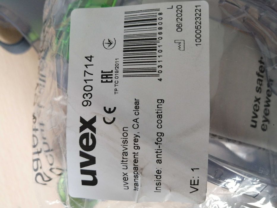 Oculos uvex de protecção/motoclismo, ski, paintball, etc..